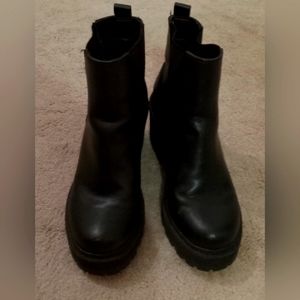 COPY - PrettyLittleThing leather boots nwot also 10 for $25 items